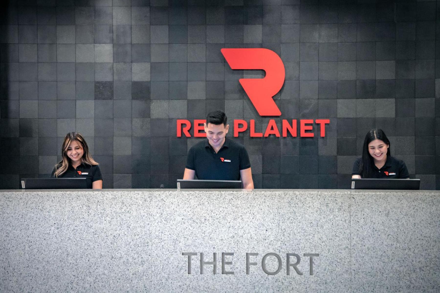 טאגיג Red Planet Bgc The Fort מראה חיצוני תמונה
